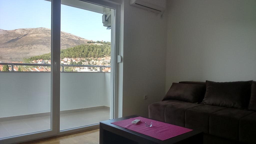 Apartman Pazin Trebinje Exteriör bild
